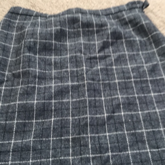 ⚡️FINAL PRICE⚡️ Moschino Cheap and Chic Vintage Plaid Skirt - Picture 10 of 10